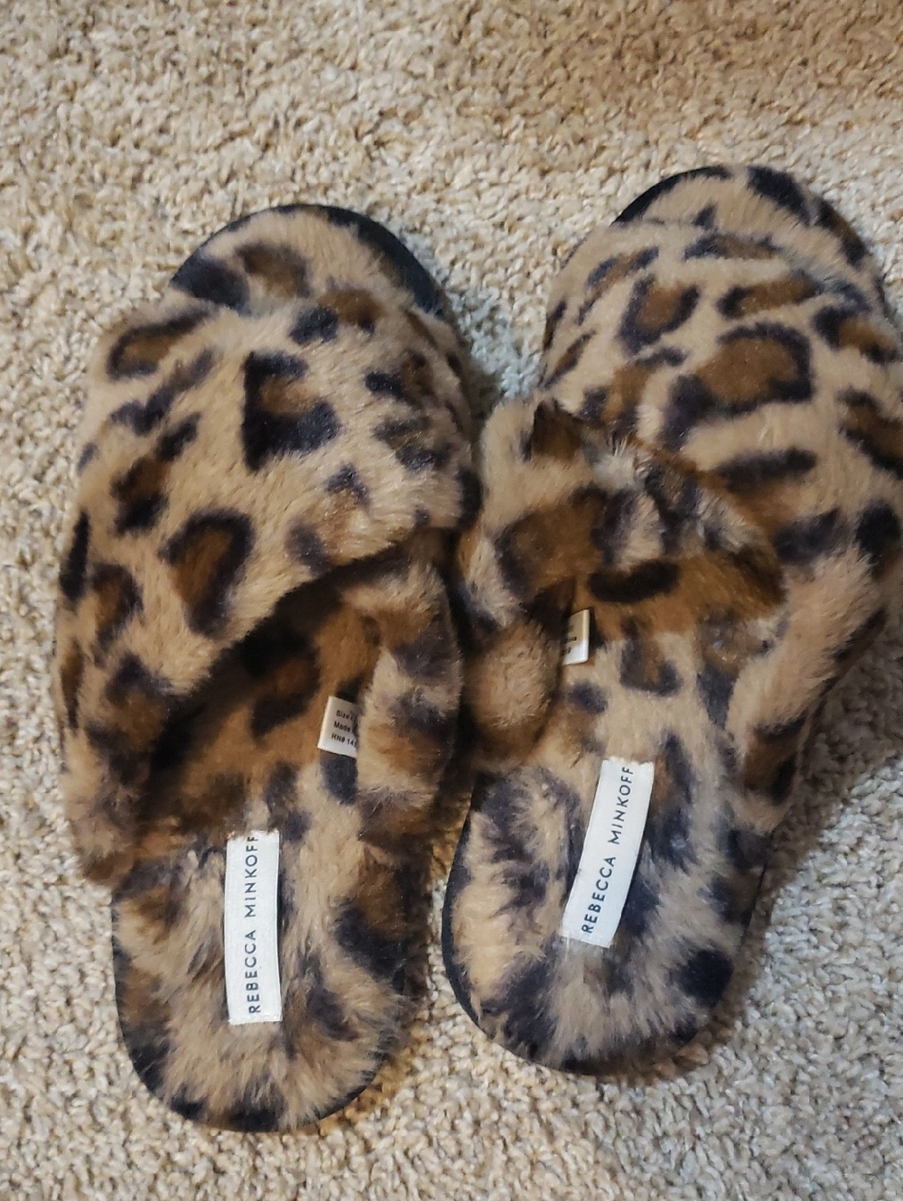 Leopard Print Faux Fur Slippers